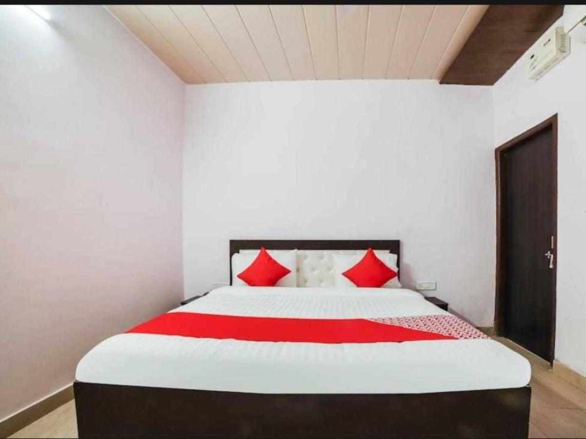 Hotel O Kl Khari Near Ashoka Park Mein Metro New Delhi Exteriör bild