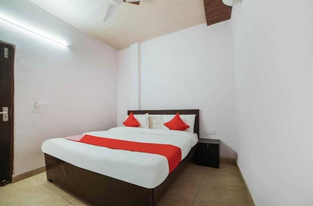 Hotel O Kl Khari Near Ashoka Park Mein Metro New Delhi Exteriör bild